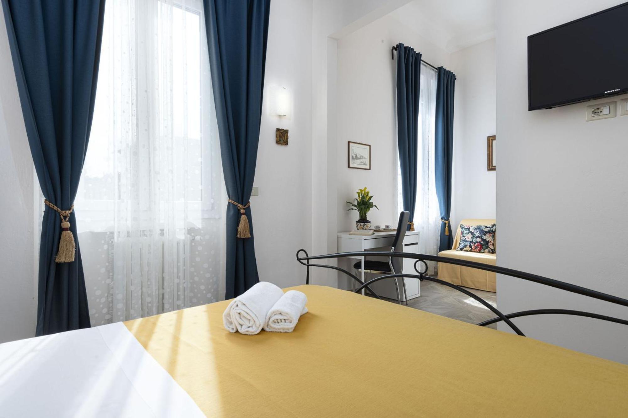 Cadorna Rooms In Флоренция Экстерьер фото